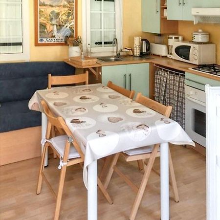 Bungalow Paisible A 科特雷 外观 照片